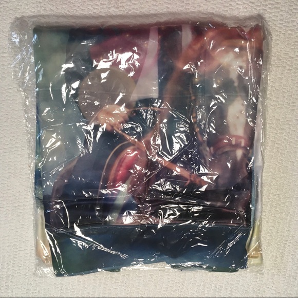 NWT Shelfies Dreamy Trudeau Sweatshirt-Unisex Large - Picture 4 of 5